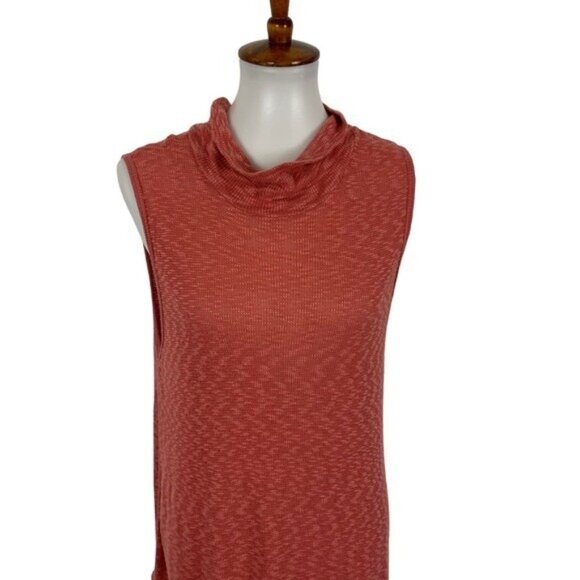 Left Of Center Red Tunic Small Sleeveless Boho Minimalist - Picture 2 of 6